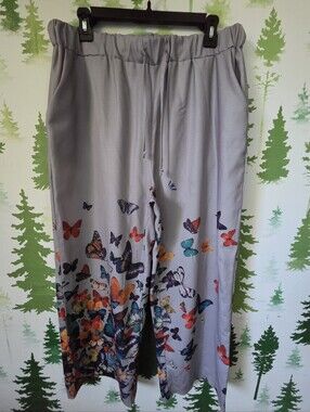 Gray Butterfly Print Loungewear Pants